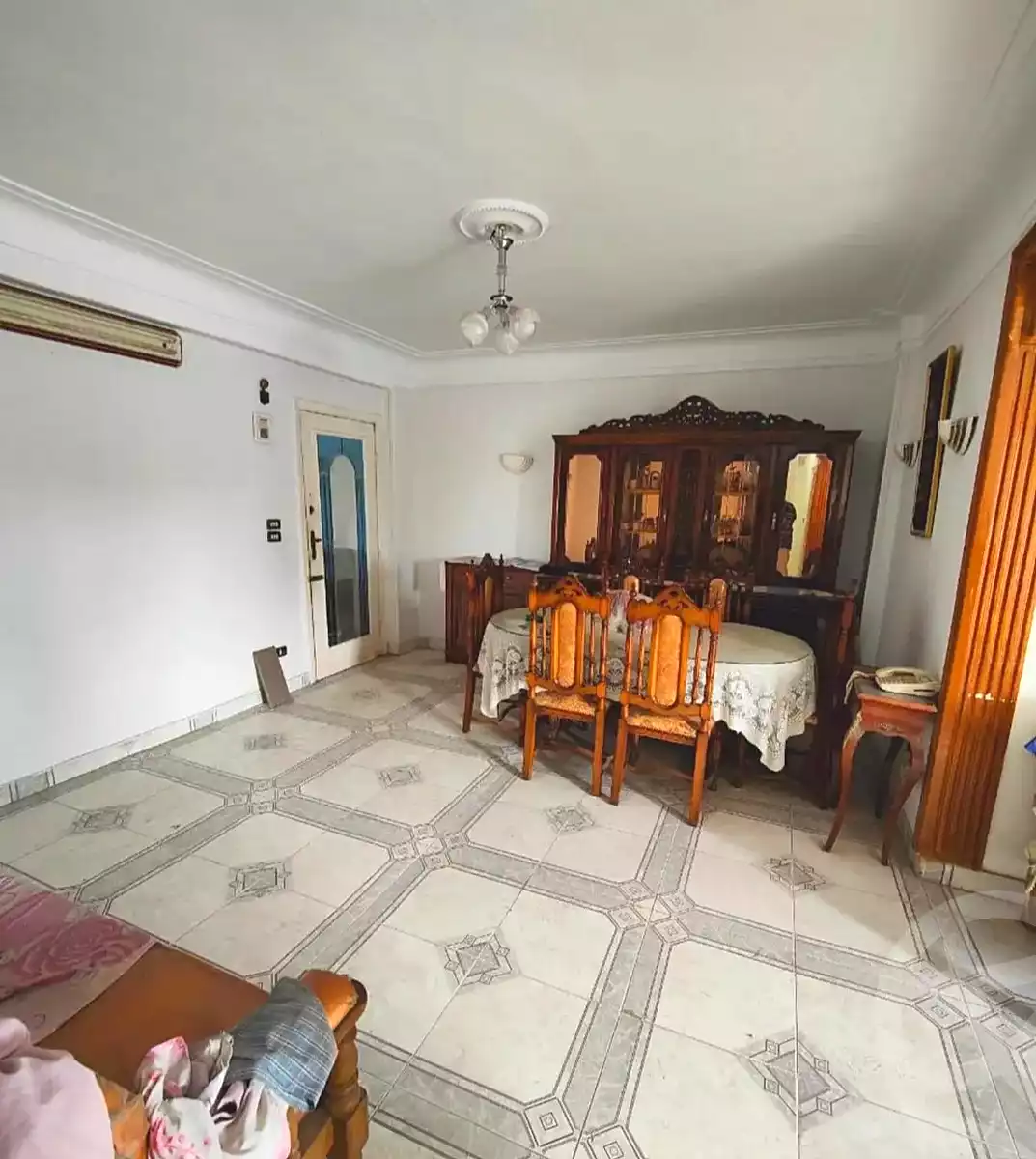 https://aqarmap.com.eg/ar/listing/7294028-for-sale-alexandria-sydy-bshr-sydy-bshr-bhry