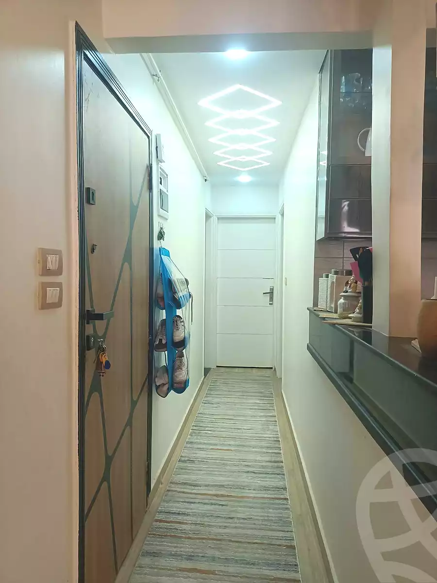 https://aqarmap.com.eg/en/listing/7294121-for-sale-alexandria-bw-qyr-street-25