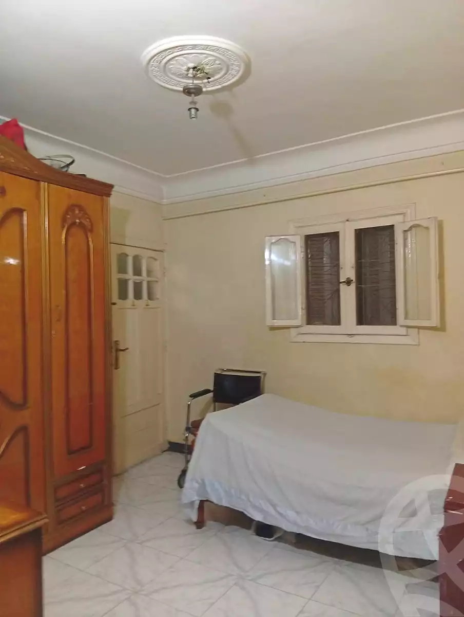 https://aqarmap.com.eg/ar/listing/7294453-for-sale-alexandria-alhadara-new-el-hadra