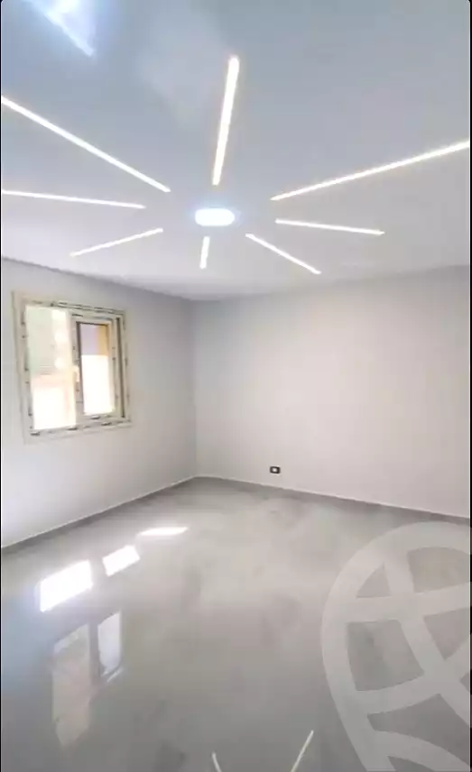 https://aqarmap.com.eg/ar/listing/7294480-for-sale-alexandria-miami-el-gaish-rd-st