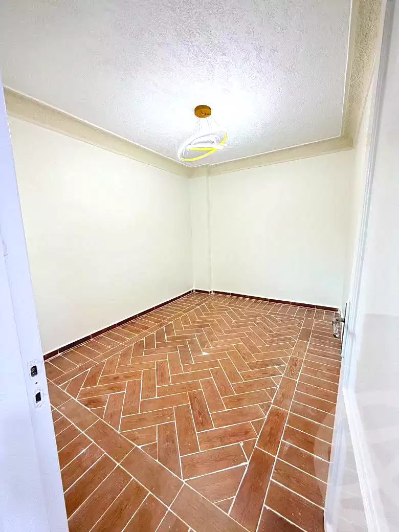 https://aqarmap.com.eg/en/listing/7294536-for-sale-alexandria-al-agamy-shataa-el-nakheel