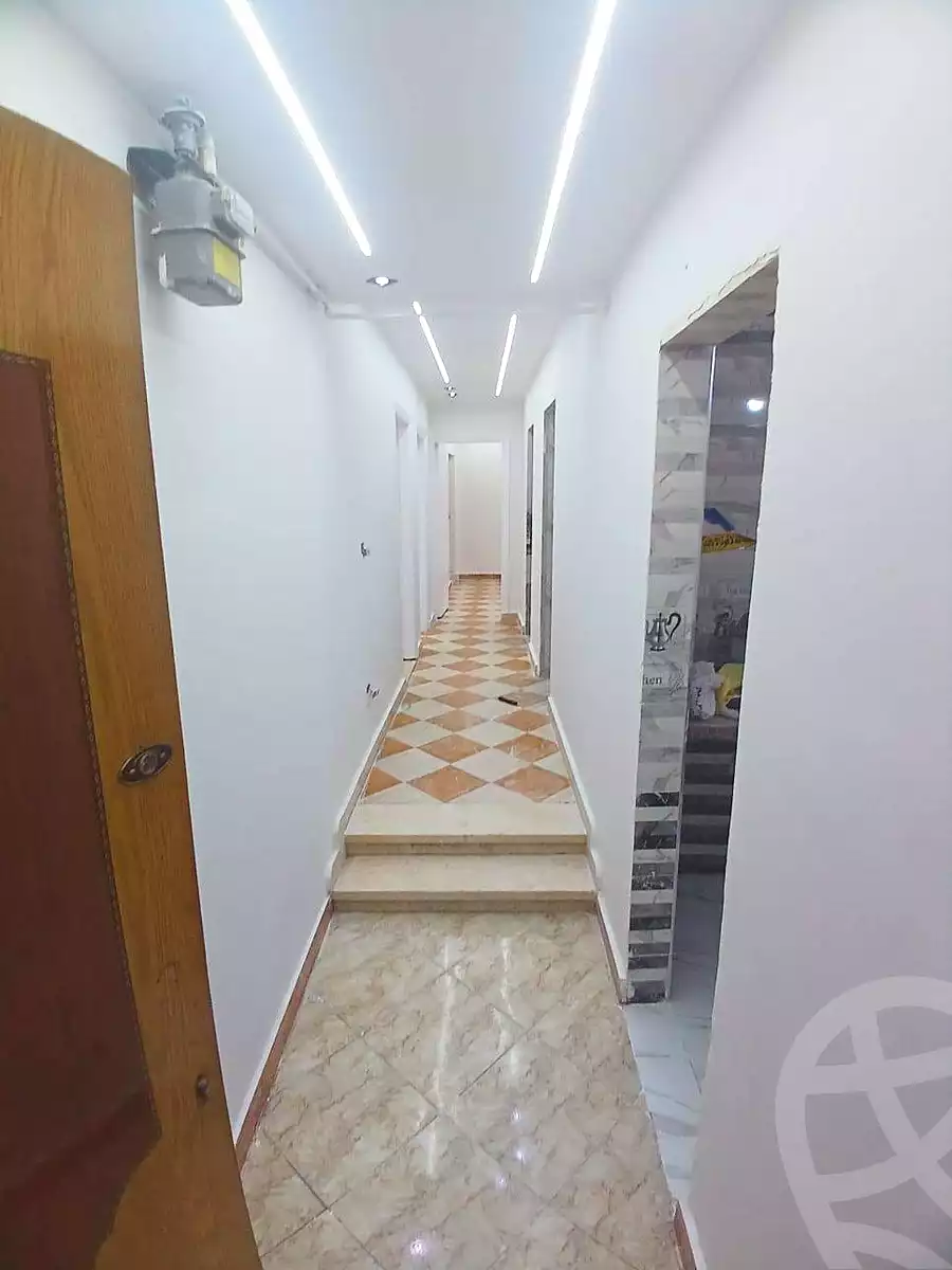 https://aqarmap.com.eg/en/listing/7294596-for-sale-alexandria-miami-street-56