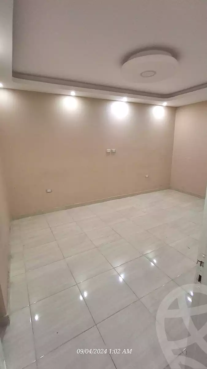 https://aqarmap.com.eg/ar/listing/7294606-for-sale-cairo-el-haram-el-maryotya-nazlet-el-seesy-st