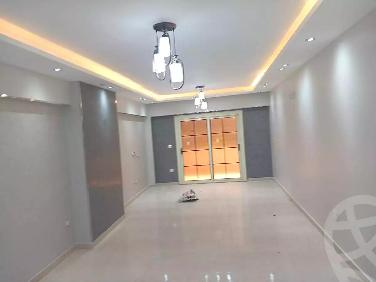 https://aqarmap.com.eg/ar/listing/7294654-for-sale-cairo-helwan-mostafa-fahmy-st
