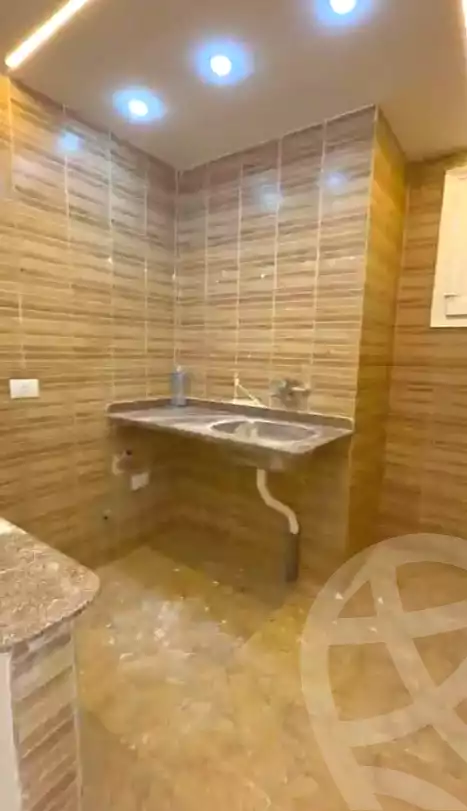 https://aqarmap.com.eg/ar/listing/7294772-for-sale-alexandria-el-asafra-shr-mlk-hfny