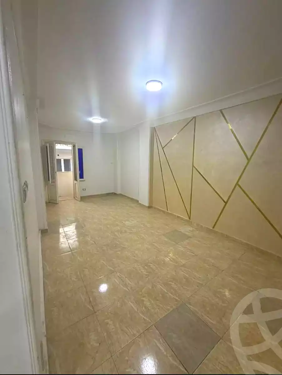 https://aqarmap.com.eg/ar/listing/7294856-for-sale-alexandria-al-agamy-lbytsh-el-tayar-st