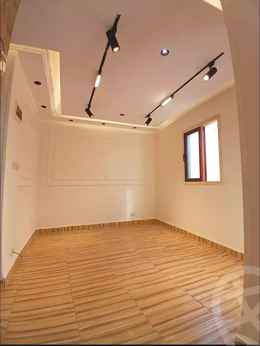 https://aqarmap.com.eg/ar/listing/7294856-for-sale-alexandria-al-agamy-lbytsh-el-tayar-st