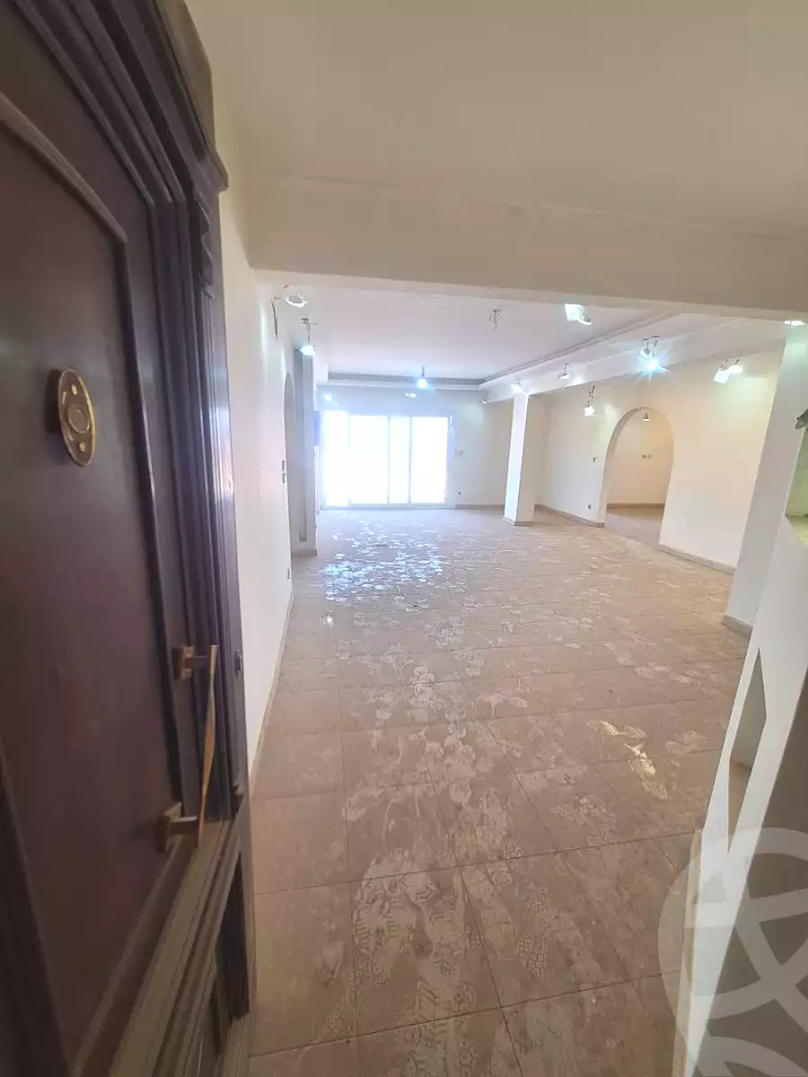 https://aqarmap.com.eg/ar/listing/7295305-for-sale-cairo-nozha-2-gesr-el-suez-st