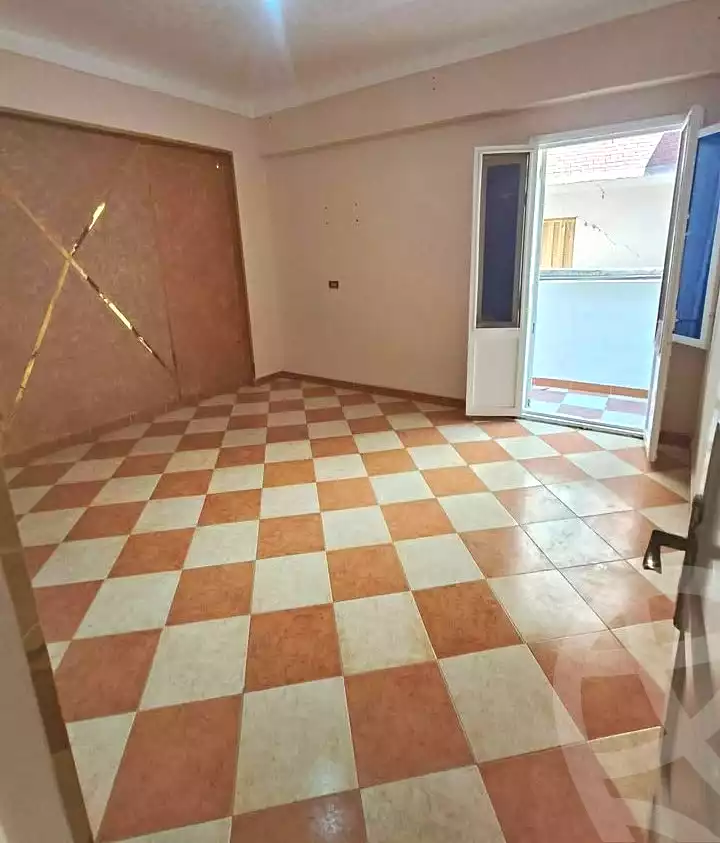 https://aqarmap.com.eg/en/listing/7295358-for-sale-alexandria-lsywf-el-falki
