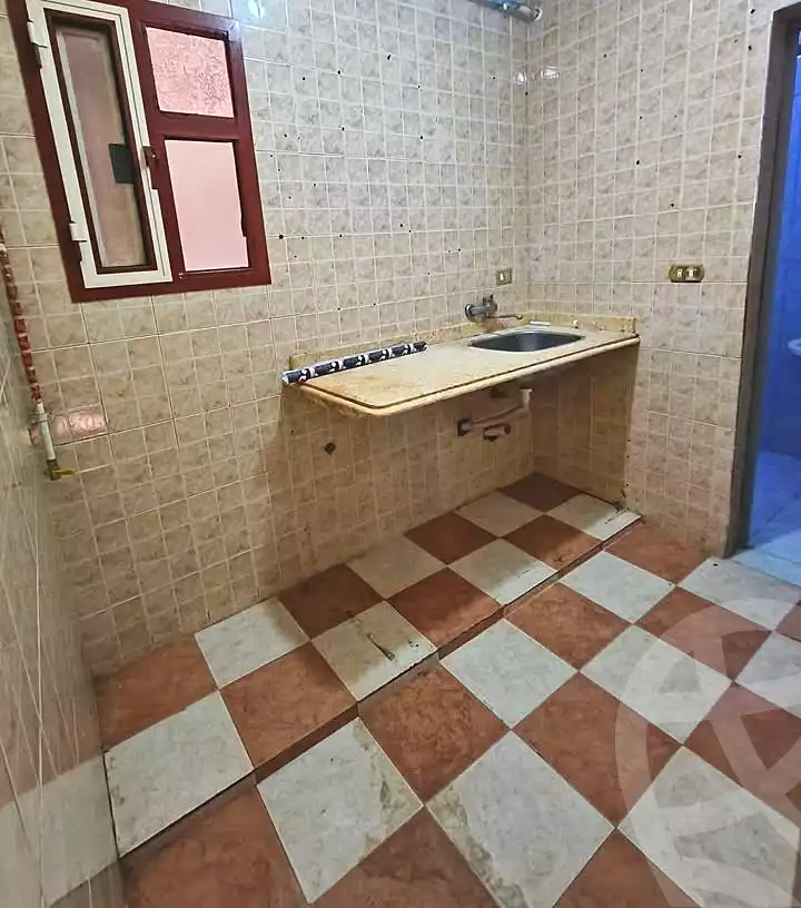 https://aqarmap.com.eg/en/listing/7295358-for-sale-alexandria-lsywf-el-falki