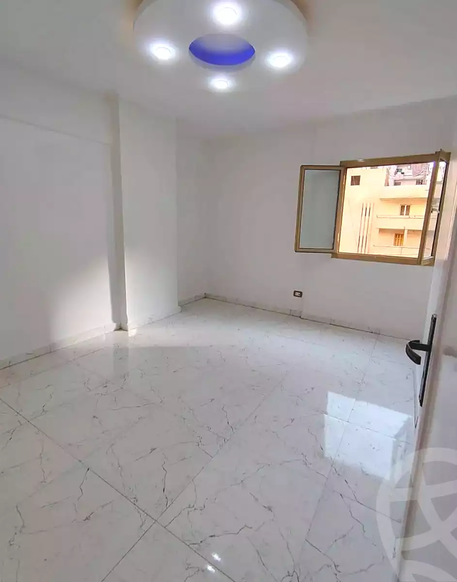 https://aqarmap.com.eg/ar/listing/7295659-for-sale-alexandria-sydy-bshr-sydy-bshr-qbly-faisal-city