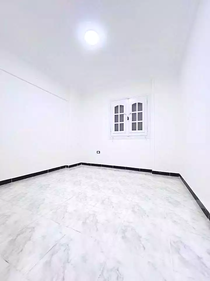 https://aqarmap.com.eg/ar/listing/7295695-for-sale-alexandria-al-agamy