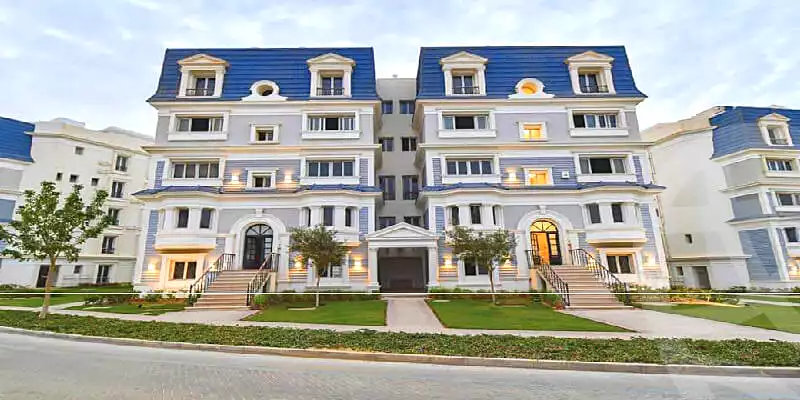 https://aqarmap.com.eg/ar/listing/7289752-for-sale-cairo-new-cairo-compounds-mountain-view-hyde-park