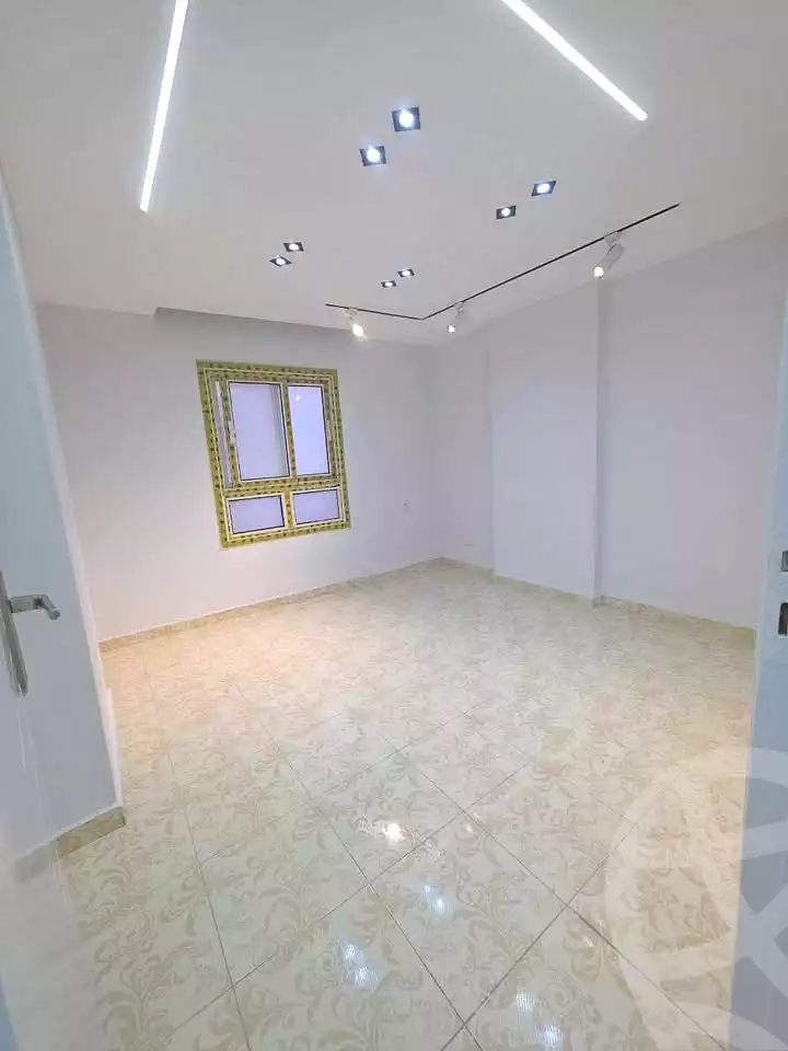 https://aqarmap.com.eg/ar/listing/7295975-for-sale-alexandria-sydy-bshr-sydy-bshr-bhry-shr-mhmd-njyb