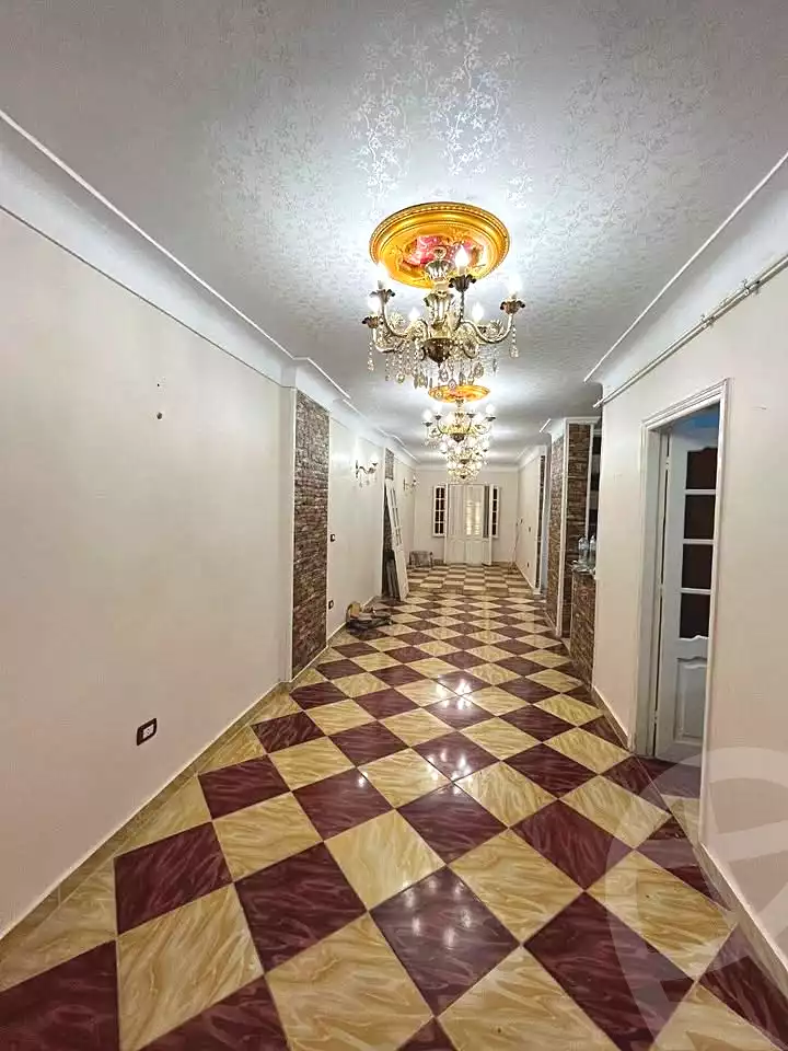 https://aqarmap.com.eg/ar/listing/7295990-for-sale-alexandria-sydy-bshr-sydy-bshr-qbly