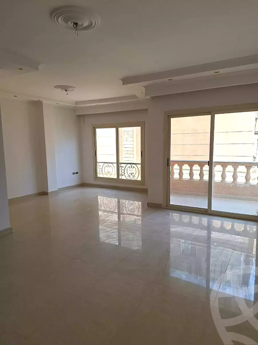 https://aqarmap.com.eg/ar/listing/7296181-for-sale-cairo-new-cairo-north-investors-salama-hegazi-st
