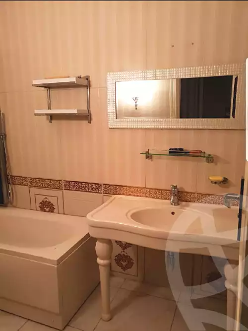 https://aqarmap.com.eg/ar/listing/7295697-for-rent-alexandria-cleopatra-port-said-street
