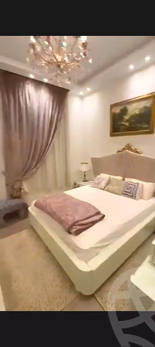 https://aqarmap.com.eg/ar/listing/7296409-for-sale-cairo-new-cairo-el-yassamin-el-yasmeen-7-el-shaikh-hassan-mamoun-st
