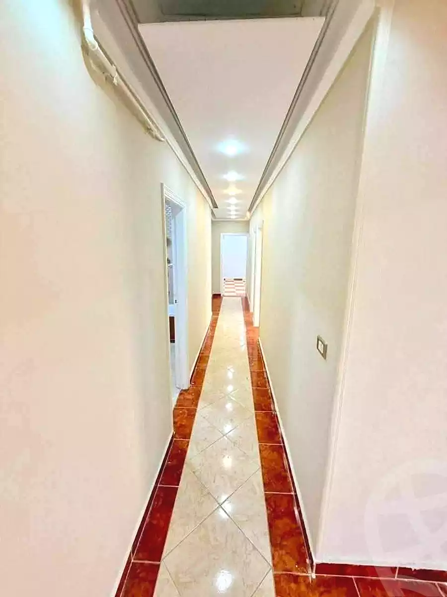 https://aqarmap.com.eg/ar/listing/7296973-for-sale-alexandria-al-agamy-el-hanouvel