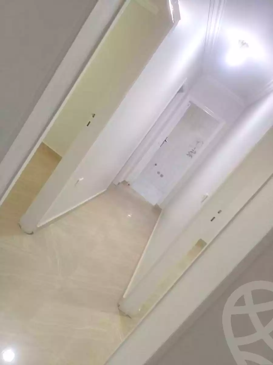 https://aqarmap.com.eg/ar/listing/7297200-for-sale-cairo-helwan-helwan-el-sharkeya-borhan-st