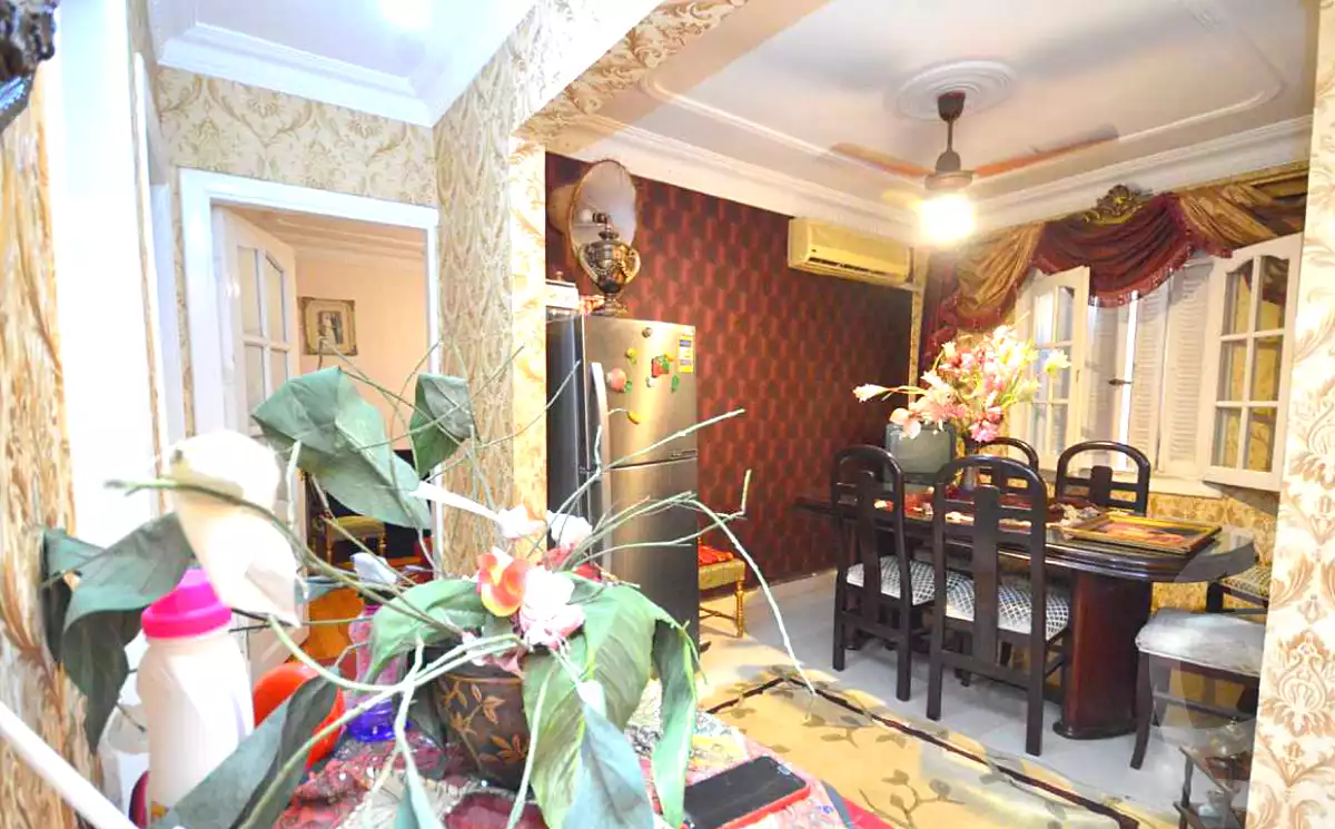 https://aqarmap.com.eg/ar/listing/7297198-for-sale-alexandria-ganaklis-shr-mrtdy-bsh