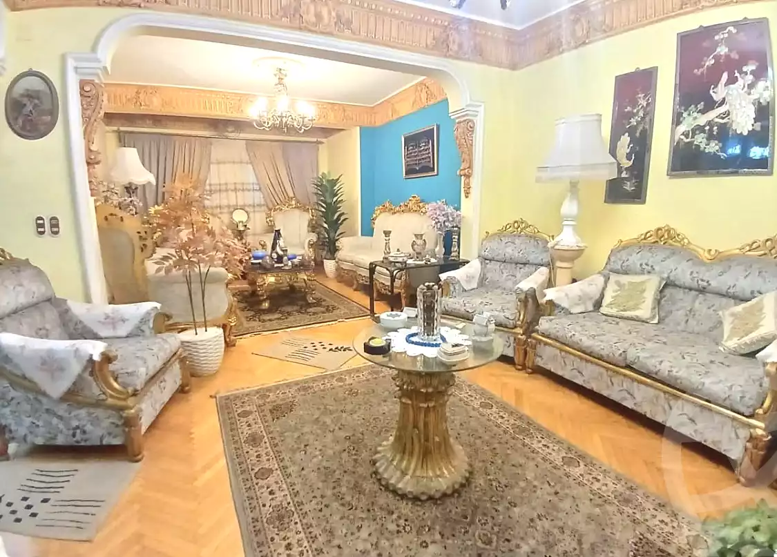 https://aqarmap.com.eg/ar/listing/7298007-for-sale-alexandria-sporting-shr-bwr-s-yd