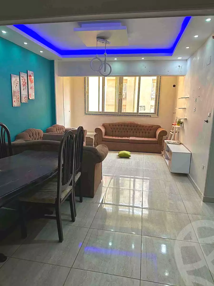 https://aqarmap.com.eg/ar/listing/7298133-for-sale-cairo-helwan-mnshy-yn-hlwn-rael-st