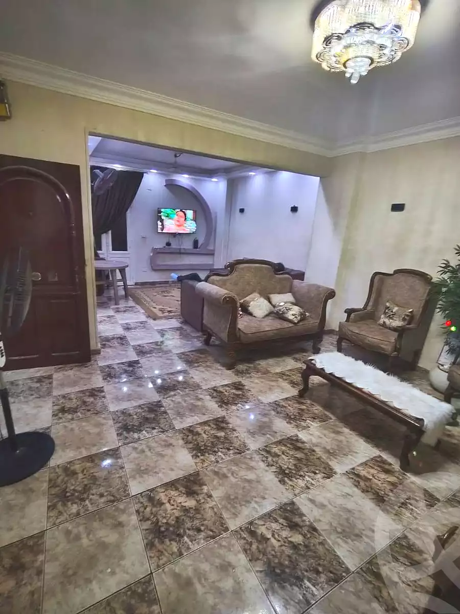 https://aqarmap.com.eg/ar/listing/7298138-for-sale-cairo-helwan-kwrnysh-hlwn