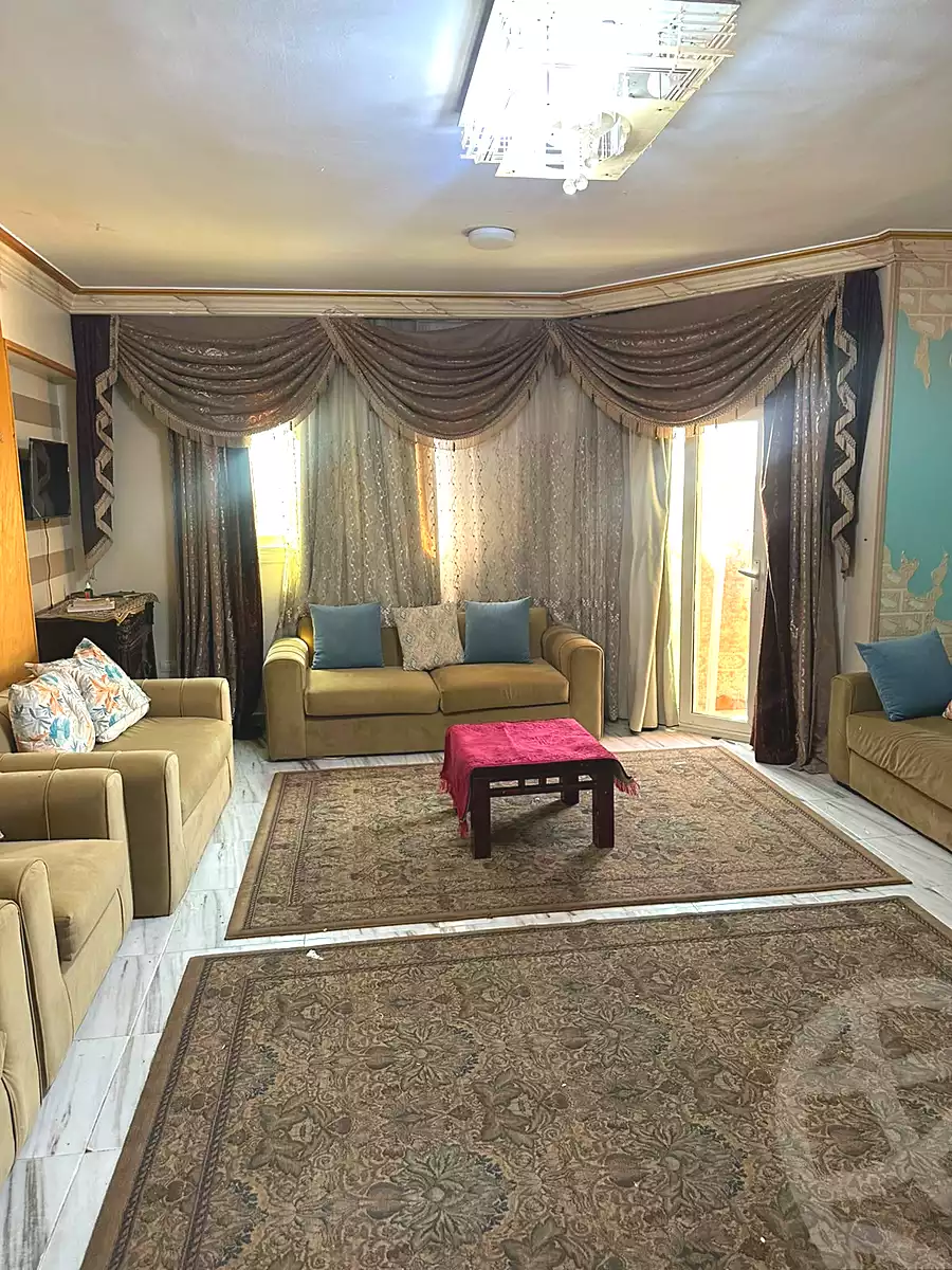 https://aqarmap.com.eg/ar/listing/7298168-for-sale-cairo-6th-of-october-el-ahyaa-neighborhood-5th-street-2