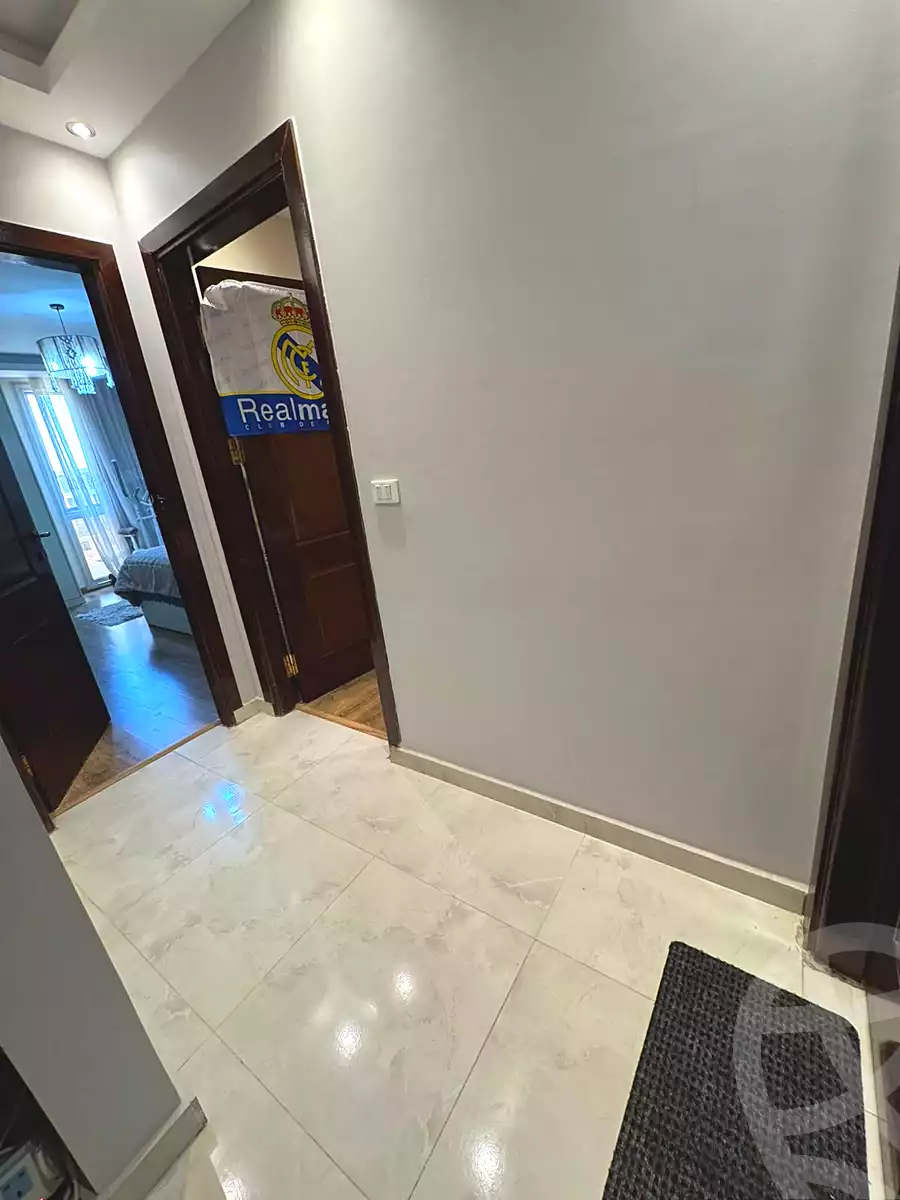 https://aqarmap.com.eg/ar/listing/7298175-for-sale-cairo-6th-of-october-el-tawsaat-el-shamalya-hy-2000-qt