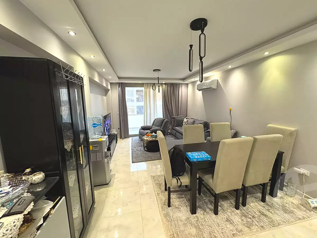 https://aqarmap.com.eg/ar/listing/7298175-for-sale-cairo-6th-of-october-el-tawsaat-el-shamalya-hy-2000-qt