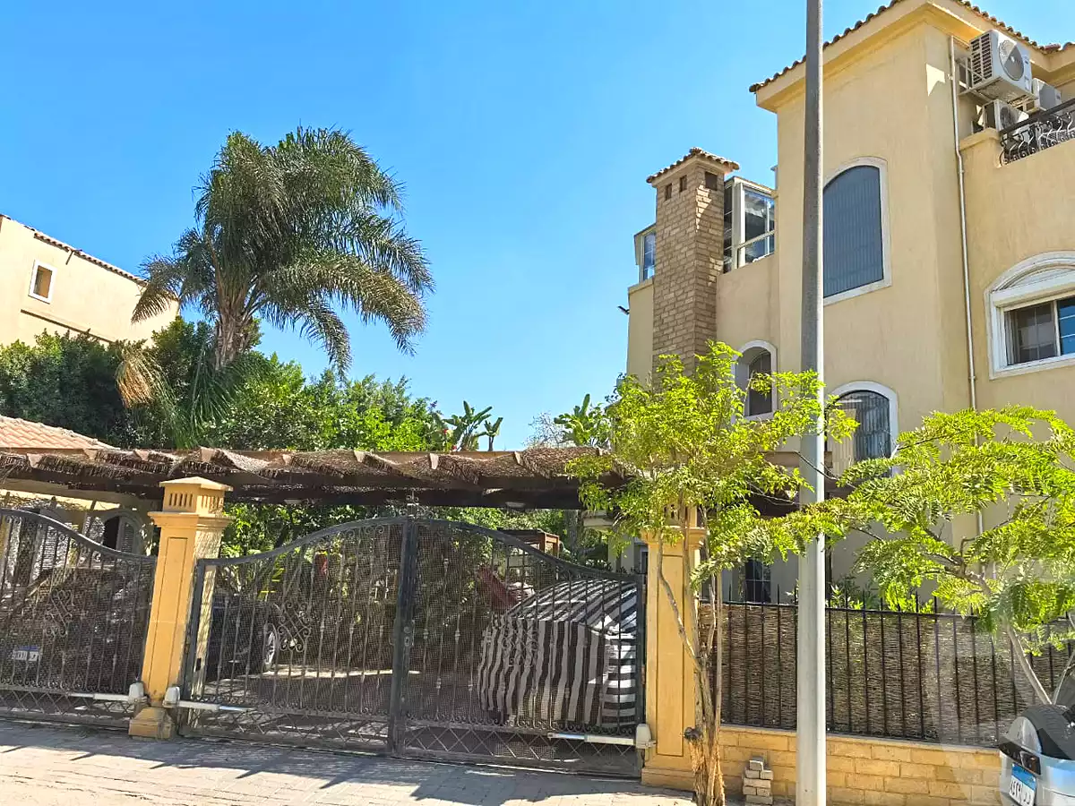 https://aqarmap.com.eg/en/listing/7298257-for-sale-cairo-6th-of-october-compounds-green-heights