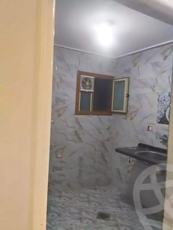 https://aqarmap.com.eg/en/listing/7293531-for-sale-alexandria-al-agamy-el-hanouvel-el-warsha-st