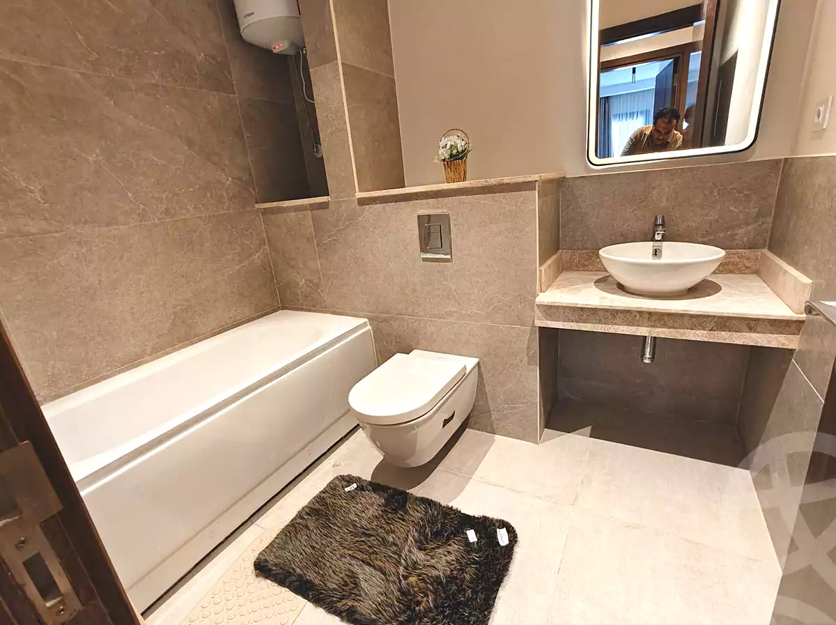 https://aqarmap.com.eg/ar/listing/7298304-for-rent-cairo-el-sheikh-zayed-city-compounds-zyd-wr-llttwyr