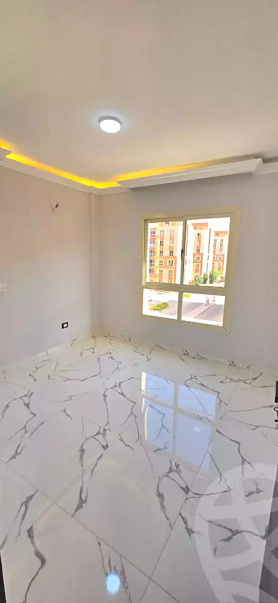 https://aqarmap.com.eg/en/listing/7298314-for-sale-cairo-6th-of-october-hadaeq-october-compounds-djlh-blmz-m-mr-lmrshdy