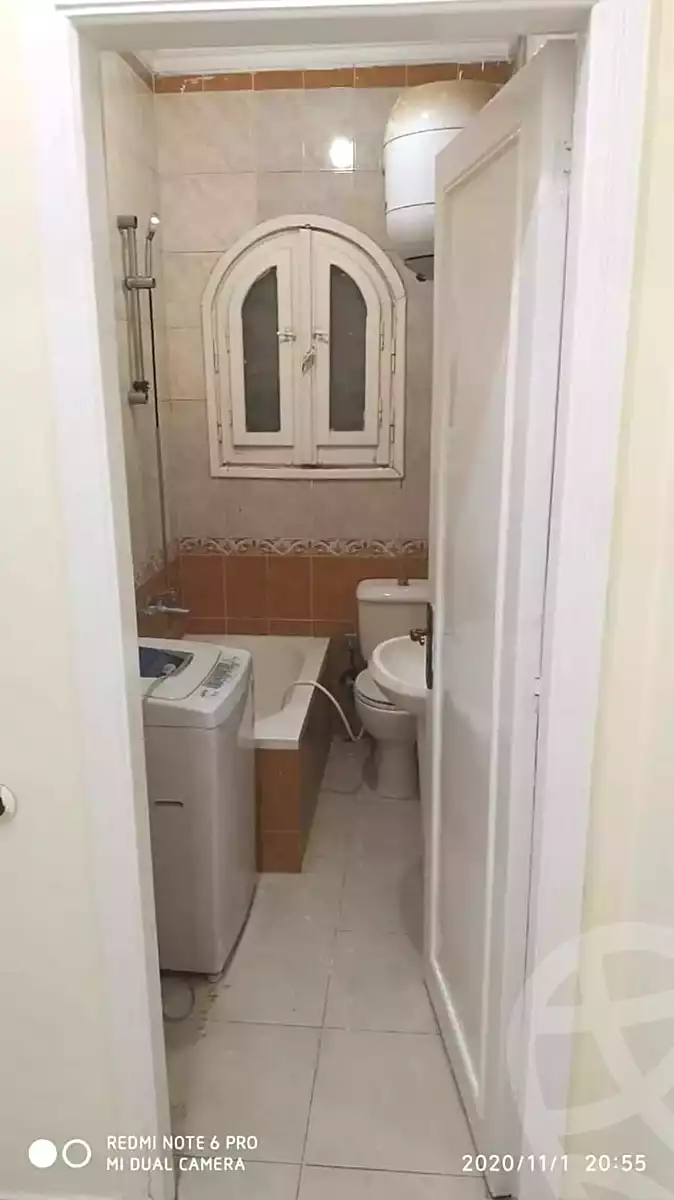 https://aqarmap.com.eg/ar/listing/7298618-for-rent-cairo-6th-of-october-el-ahyaa-neighborhood-1st-third-neighborhood