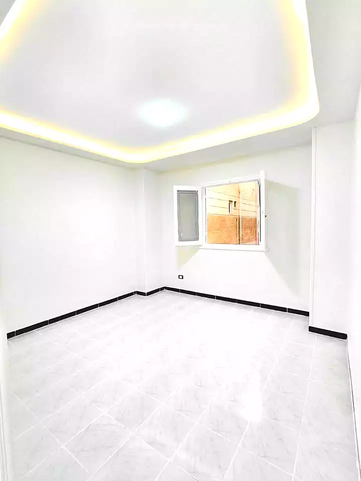 https://aqarmap.com.eg/ar/listing/7298833-for-sale-alexandria-al-agamy-shataa-el-nakheel