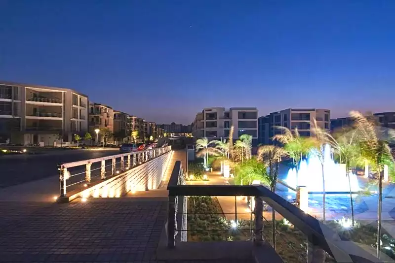 https://aqarmap.com.eg/ar/listing/7298856-for-sale-cairo-new-cairo-compounds-tag-city-shalya-taj-city