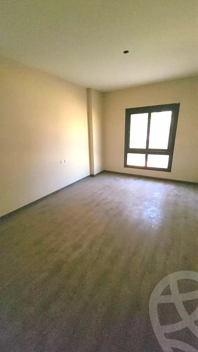 https://aqarmap.com.eg/en/listing/7298869-for-sale-cairo-new-cairo-compounds-century-city-compound-vintage-development