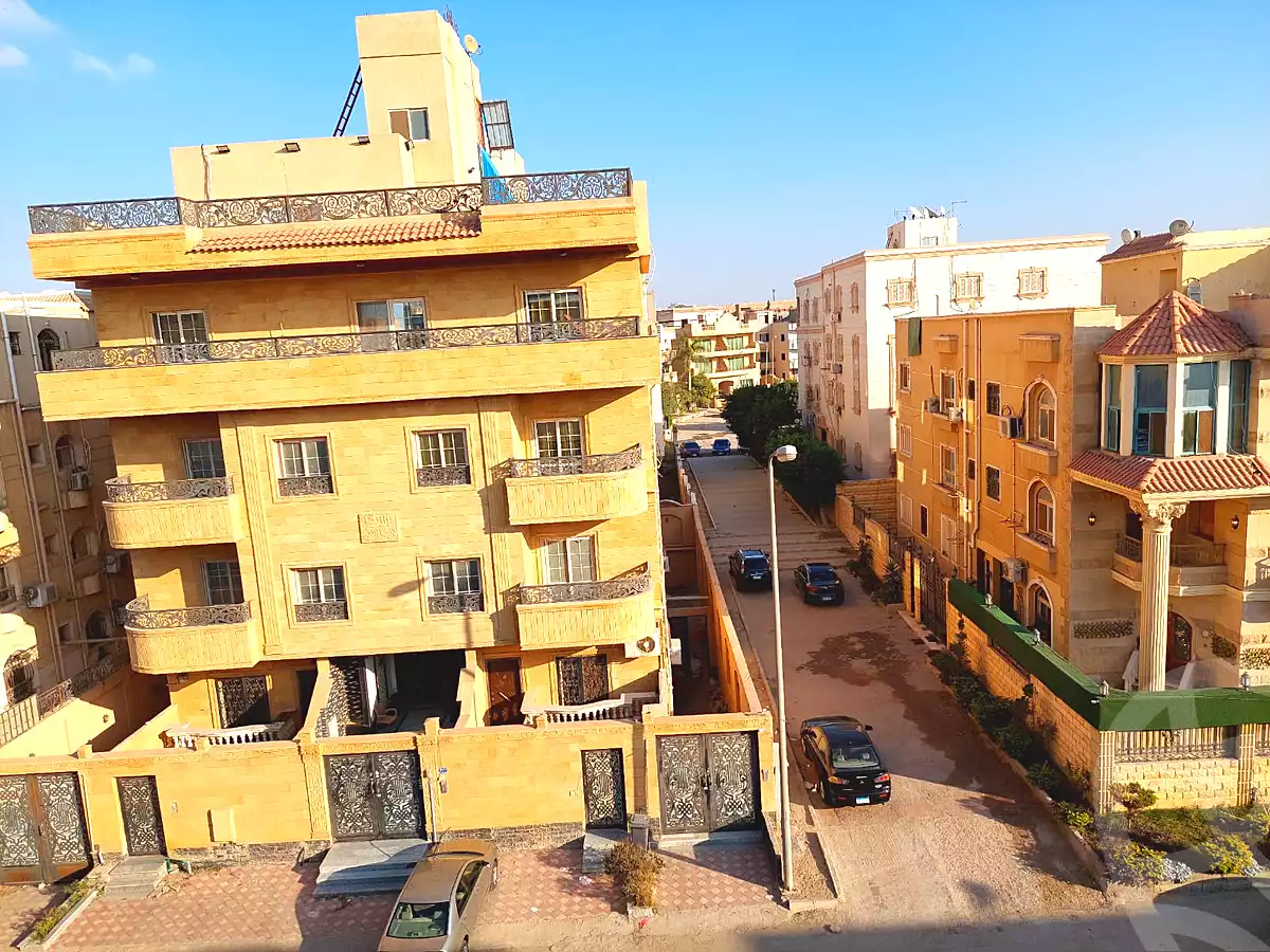 https://aqarmap.com.eg/ar/listing/7299113-for-sale-cairo-new-cairo-first-settlement-neighbourhood-10-el-shaheed-abdul-fattah-ahmed-st