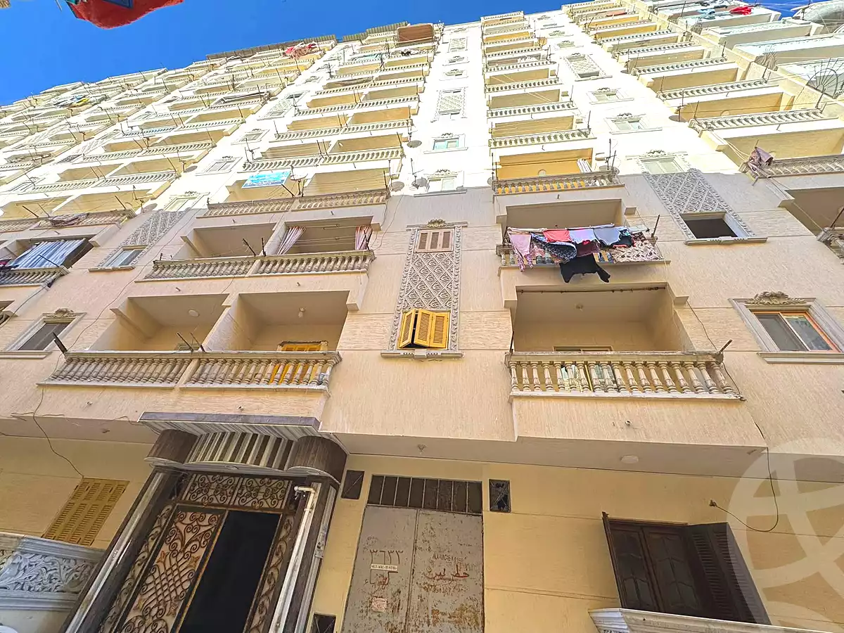 https://aqarmap.com.eg/ar/listing/7299234-for-sale-alexandria-al-agamy-el-hanouvel