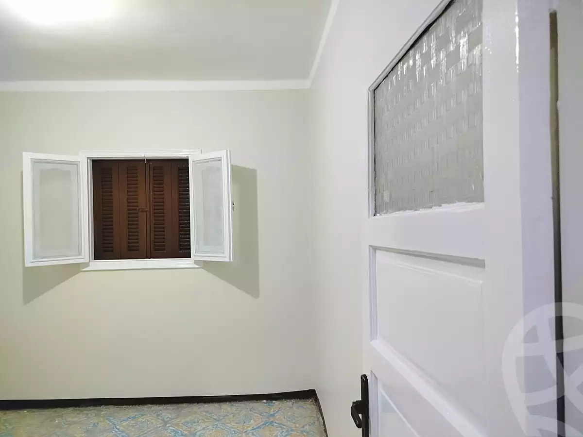https://aqarmap.com.eg/ar/listing/7299305-for-rent-monufia-shibin-el-kom-shebeen-el-kom-city-paris-st