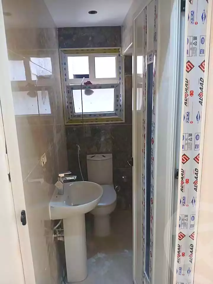 https://aqarmap.com.eg/ar/listing/7299480-for-sale-cairo-ain-shams-shr-hmd-jbr