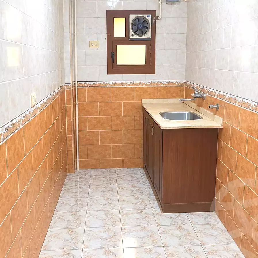 https://aqarmap.com.eg/en/listing/7297666-for-sale-cairo-15th-of-may-mjwr-28