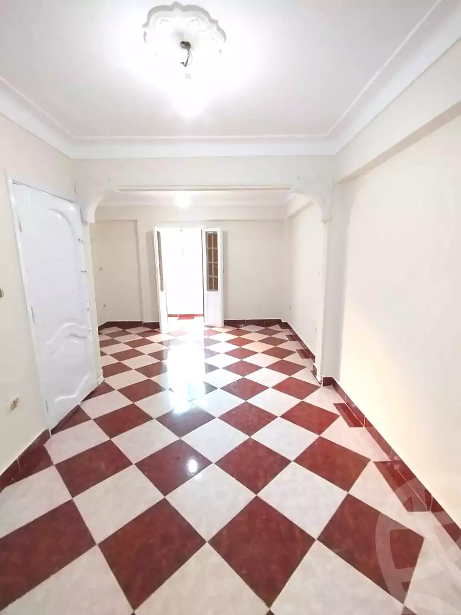 https://aqarmap.com.eg/ar/listing/7299576-for-sale-alexandria-lsywf-el-falki