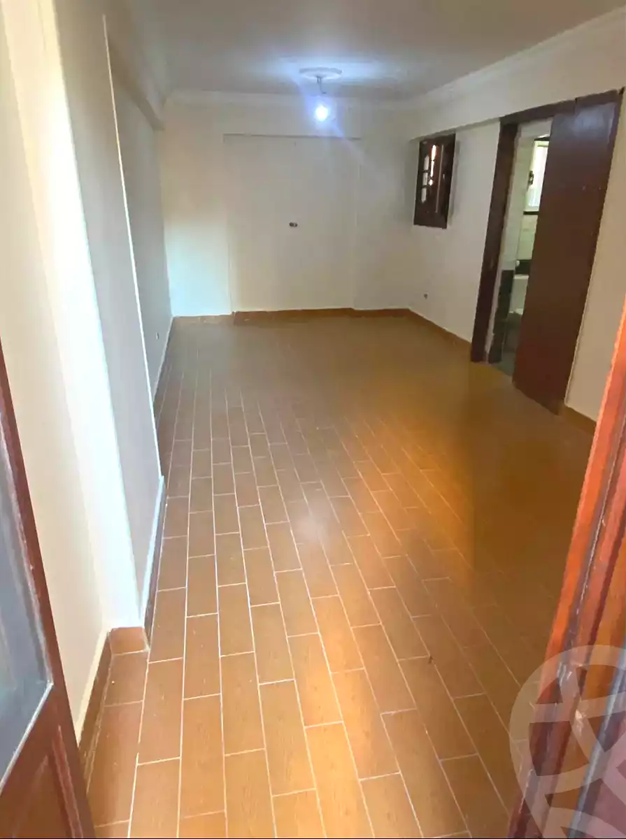 https://aqarmap.com.eg/en/listing/7297916-for-sale-alexandria-ganaklis