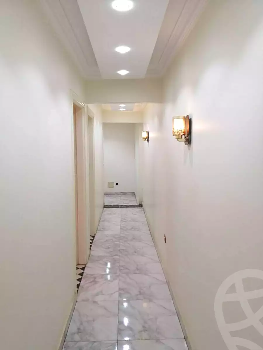 https://aqarmap.com.eg/en/listing/7299597-for-rent-cairo-helwan-hadayek-helwan-nile-corniche-st