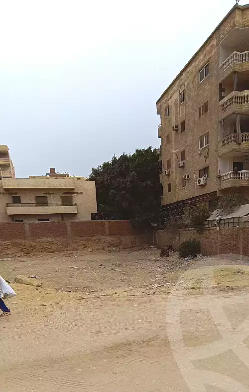 https://aqarmap.com.eg/ar/listing/7299629-for-sale-cairo-ljyz-shareaa-morad  charel degol