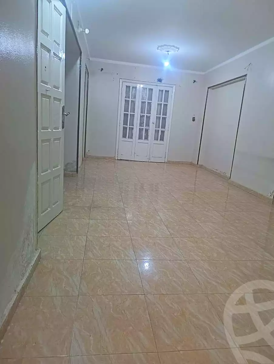 https://aqarmap.com.eg/ar/listing/7299740-for-rent-cairo-helwan-mostafa-fahmy-st