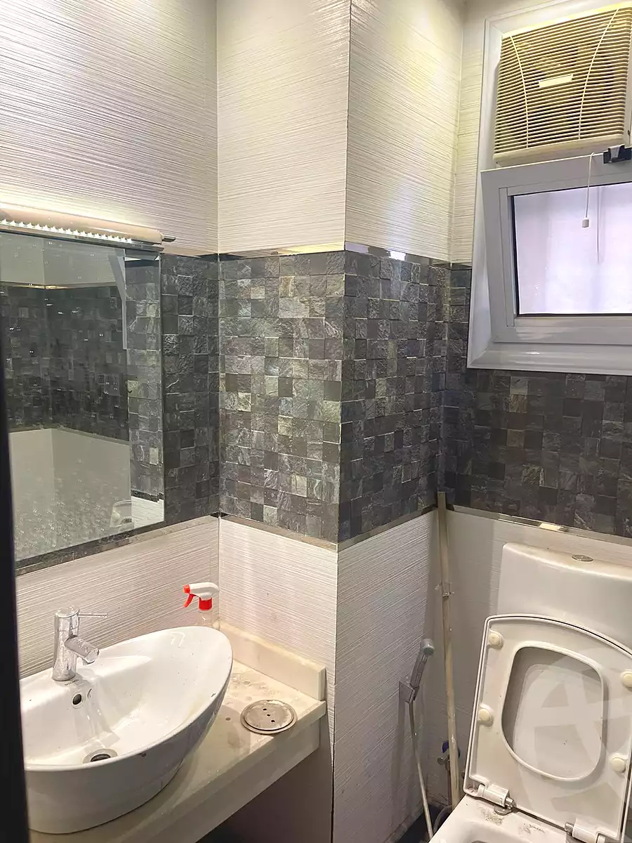 5 BR Twinhouse in Green 3, photo 9 of 39